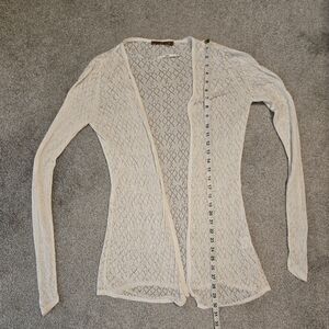 Belldini Women's Lightweight Whitw Cardigan Sweater.  Large.